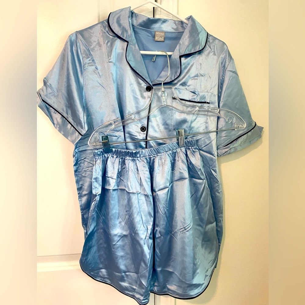 Ligh blue, silky PJ SET